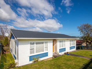 457 Warspite Avenue, Ascot Park, Porirua
