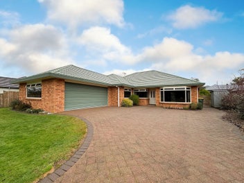 15 Roderick Place, Rototuna, Hamilton