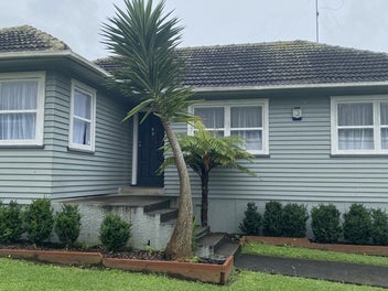 12 Okareka Place, Pakuranga Heights, Auckland