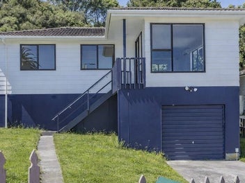 16 Penguin Grove, Waitangirua, Porirua