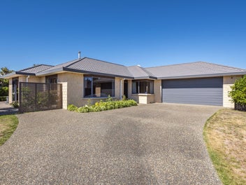 82 Regent Drive, Paraparaumu Beach, Paraparaumu