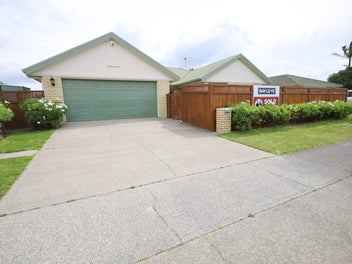 147 Pacific View Road, Papamoa Beach, Papamoa