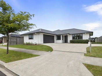21 Sardinia Grove, Fitzherbert, Palmerston North