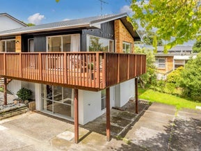 2/168 Pakuranga Road, Pakuranga, Auckland