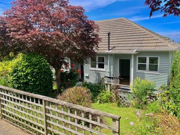52 Greenhill Avenue, Wakari, Dunedin