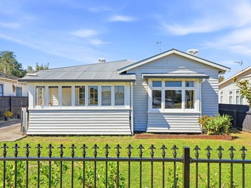 520 Tremaine Avenue, Takaro, Palmerston North