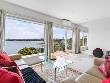 5/198 Hurstmere Road, Takapuna, Auckland