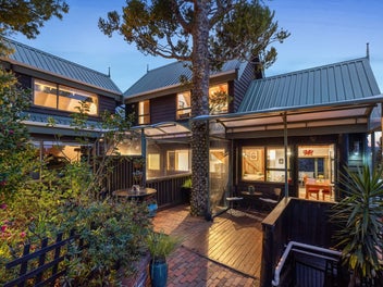 45 Hillcrest Road, Hatfields Beach, Orewa