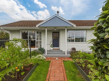 3 COWPER PLACE, Avondale, Avondale