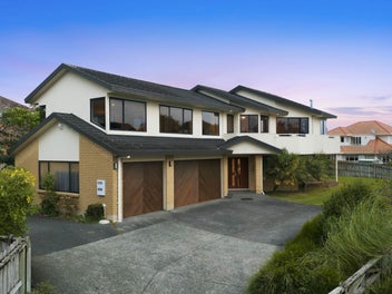 8 Chiania Place, Somerville, Manukau