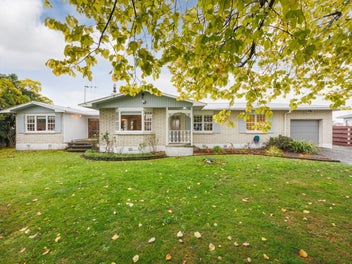 101 Sherwill Street West, Feilding