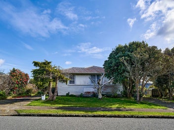 6 Marne Grove, Waitangirua, Porirua