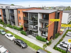 101/25 Potter Avenue, Northcote, Auckland