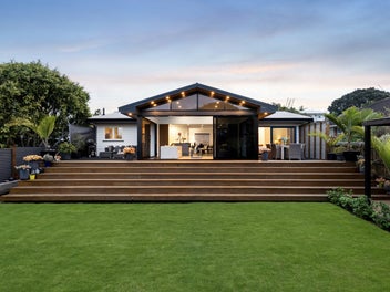 15 Mataroa Road, Mount Wellington, Auckland