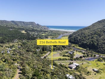 216 Bethells Rd, Bethells, Auckland