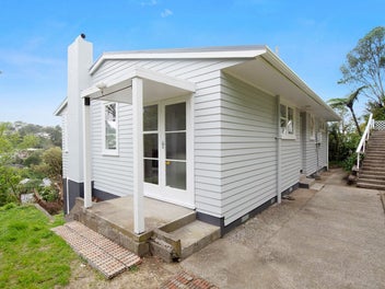 135 Ruskin Road, Newlands, Wellington