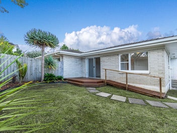 5/77 Wellington Street, Howick, Auckland