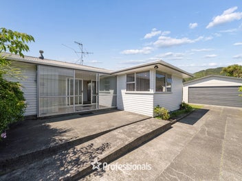 15 Wetherby Grove, Wainuiomata, Lower Hutt