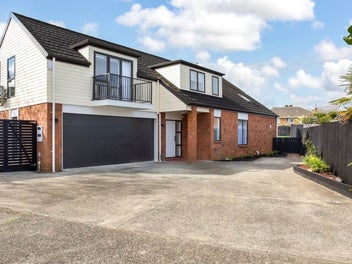 30A Peter Mulgrew Street, New Windsor, Auckland