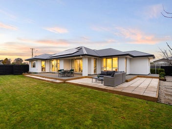45 Bassett Street, Burwood, Christchurch