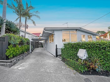 6 Myrtle Street, Morningside, Auckland