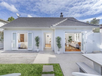 126 Garnet Road, Westmere, Auckland