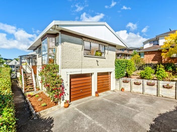 3/93 The Avenue, Lynfield, Auckland
