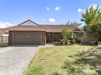 90 Tington Avenue, Wattle Downs, Auckland