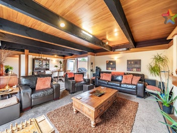 20 Wai-Iti Crescent, Woburn, Lower Hutt