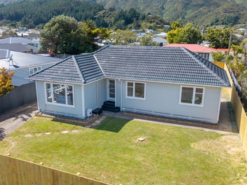 32 Donnelley Drive, Wainuiomata, Lower Hutt