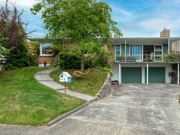 11 Garden Place, Hillcrest, Rotorua