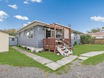 25 Crawshaw Drive, Nawton, Hamilton