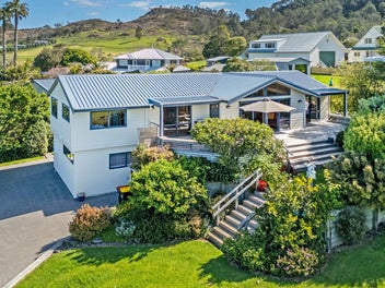 2 Emmerdale Drive, Hahei, Whitianga