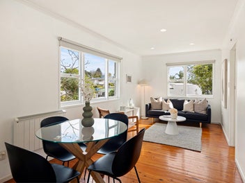 1/5 Edgars Road, Westmere, Auckland