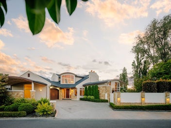 5 Ashmore Court, Huntington, Hamilton