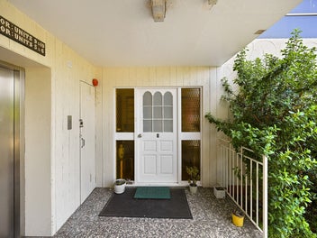 2/10 Hunter Street, Hamilton Lake, Hamilton