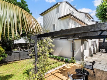 37C Campbell Road, Onehunga, Auckland