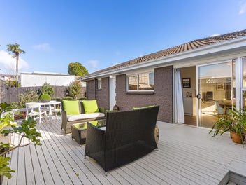 4/73 Moana Avenue, Onehunga, Auckland