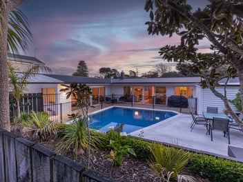 56 Great North Road, Saint Johns Hill, Whanganui