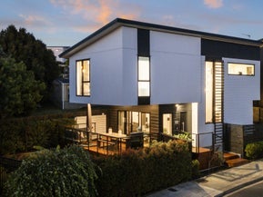 6 Reg Pearce Way, Glen Innes, Auckland