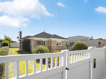 4 Olwyn Terrace, Dinsdale, Hamilton