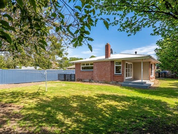 10 McLaughlins Road, Darfield, Darfield