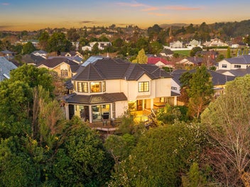 29 Clearwater Terrace, Brown Owl, Upper Hutt