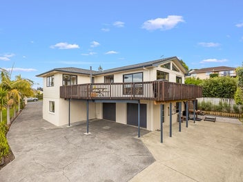 136 Weatherly Road, Torbay, Auckland