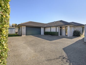 12 Contour Avenue, Pyes Pa, Tauranga