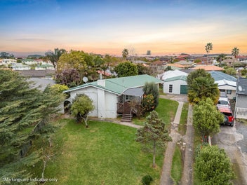 19 Plumley Crescent, Mangere, Auckland