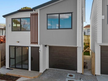 13D Blanche Way, Half Moon Bay, Auckland