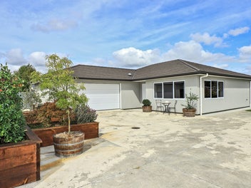 2/416 Murdoch Road West, Raureka, Hastings
