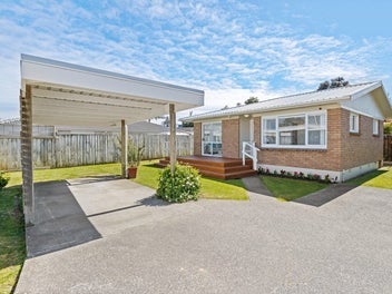 3/5 Empire Road, Orewa, Orewa