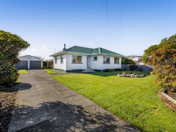 22 Burns Street, Hawera
